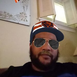 Meet your Posher, Joshua